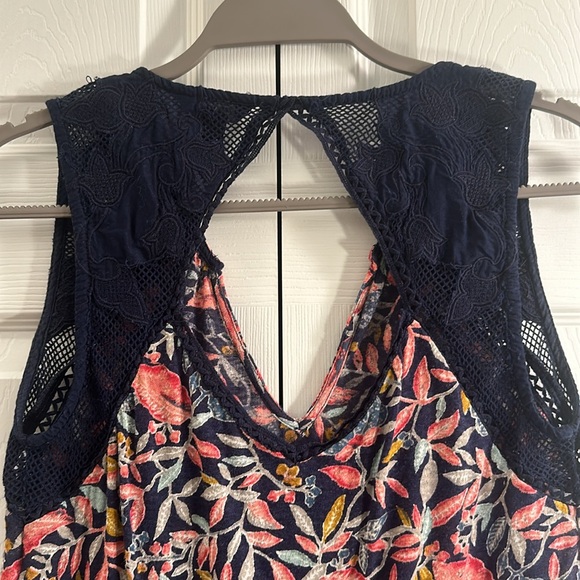 Lucky Brand Sleeveless Top Size Small - Picture 5 of 5